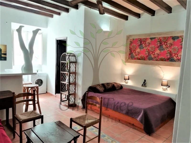 Studio til leje i Ibiza by - € 2.000 (Ref: 8857708)