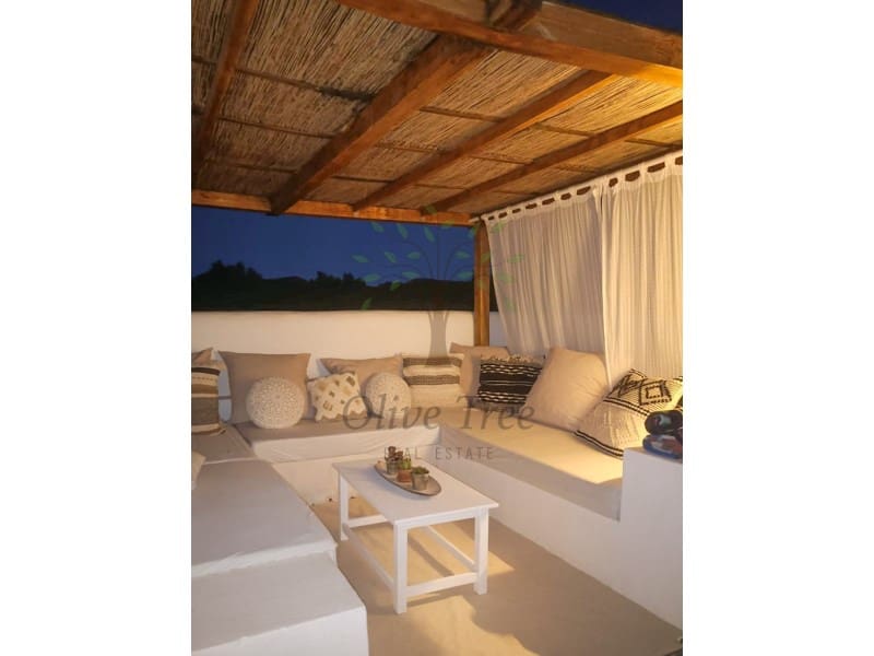 2 soverom Leilighet til leie i Cala Tarida med svømmebasseng - € 4 800 (Ref: 8869924)