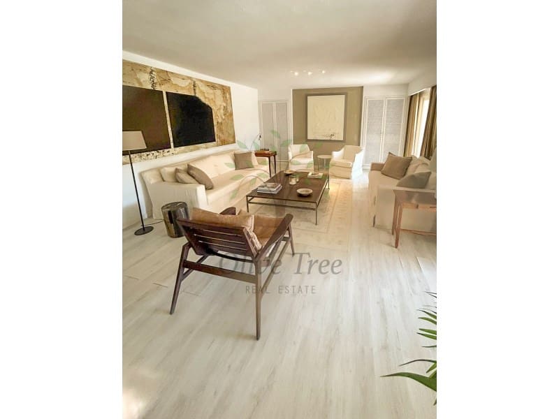 2 bedroom Townhouse for rent in Roca Llisa - € 8,000 (Ref: 8918082)