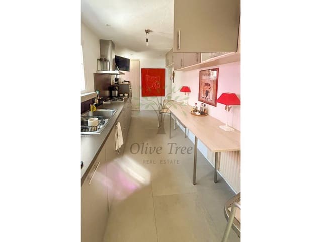 Casa de 2 habitaciones en Roca Llisa, Santa Eulalia / Santa Eularia en alquiler con piscina - 10.000 € (Ref: 8918082)