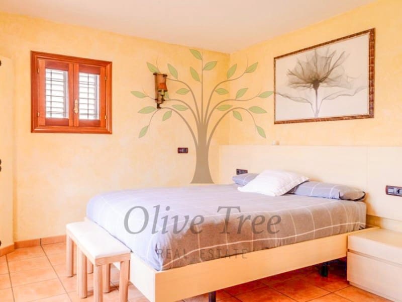 4 sypialnia Willa na sprzedaż w Santa Gertrudis de Fruitera z basenem garażem - 3 400 000 € (Ref: 8968706)