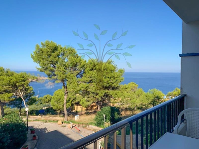 1 soveværelse Lejlighed til salg i Cala de San Vicente - € 270.000 (Ref: 9005098)