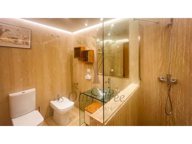 Appartement de 2 chambres à louer à Ibiza ville - 3 500 € (Ref: 9065511)