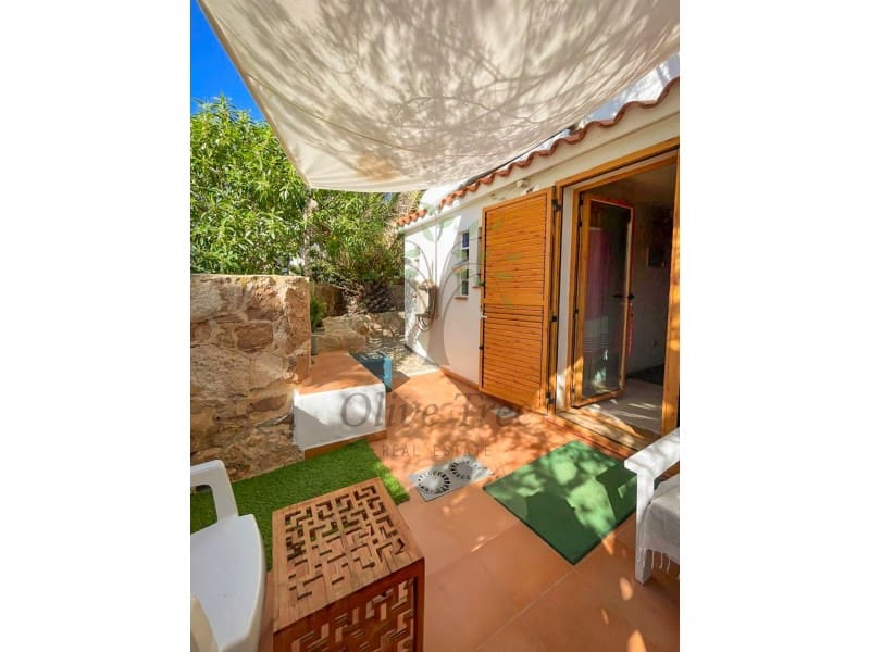 5 soveværelse Semi-Rækkehus til salg i Cala Tarida med swimmingpool garage - € 965.000 (Ref: 9110673)