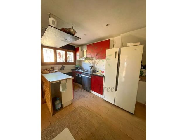 5 makuuhuone Paritalo myytävänä paikassa Cala Tarida, San Jose / Sant Josep de Sa Talaia mukana uima-altaan 
autotalli - 965 000 € (Ref: 9110673)