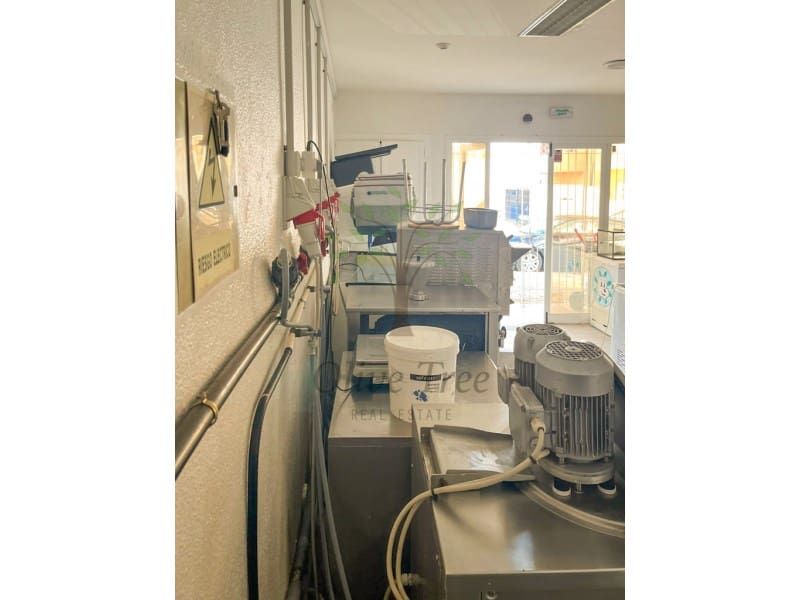 Restaurant/Bar for rent in Ibiza / Eivissa town - € 850 (Ref: 9362925)