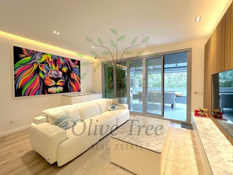 2 Zimmer Wohnung zu vermieten in Sant Antoni de Portmany mit Garage - 2.800 € (Ref: 9379344)