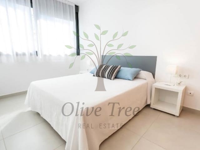 3 bedroom Apartment for rent in Sant Antoni de Portmany - € 2,100 (Ref: 9396588)