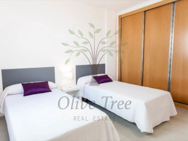 3 bedroom Apartment for rent in Sant Antoni de Portmany - € 2,100 (Ref: 9396588)