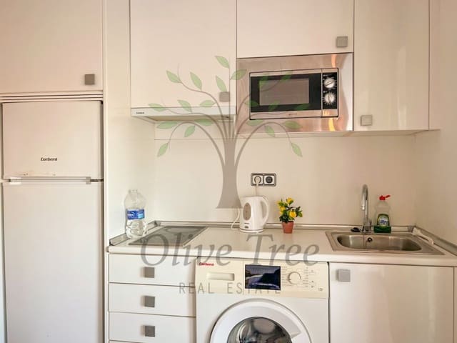 Studio for rent in Cala Tarida, San Jose / Sant Josep de Sa Talaia - € 850 (Ref: 9403717)