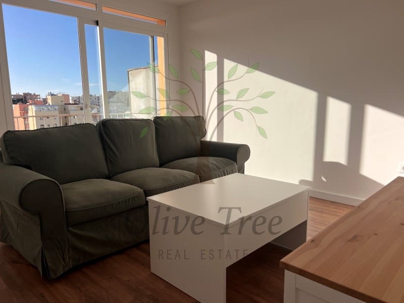 3 quarto Penthouse para arrendar em Ibiza / Eivissa cidade - 2 500 € (Ref: 9417839)