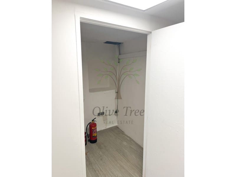 Kaupallinen vuokrattavana paikassa Ibiza kaupunki - 1 650 € (Ref: 9497517)