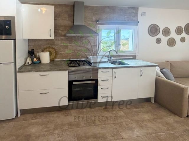 1 makuuhuone Paritalo vuokrattavana paikassa Santa Inés / Santa Agnès de Corona, Sant Antoni de Portmany mukana 
autotalli - 1 600 € (Ref: 9497518)