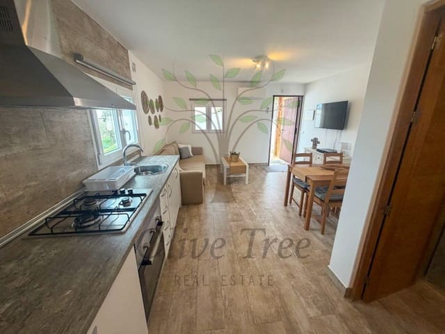 1 makuuhuone Paritalo vuokrattavana paikassa Santa Inés / Santa Agnès de Corona, Sant Antoni de Portmany mukana 
autotalli - 1 600 € (Ref: 9497518)