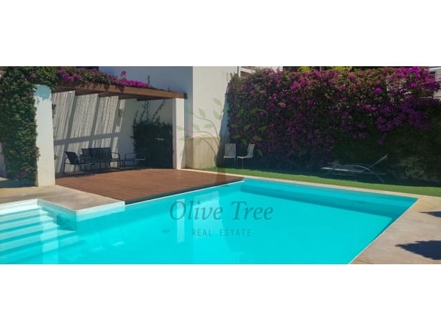3 soveværelse Byhus til leje i Cala Llonga, Santa Eulalia / Santa Eularia - € 3.800 (Ref: 9528394)