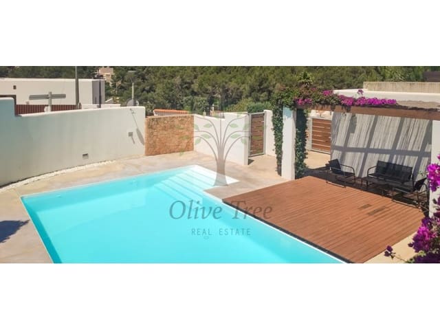 3 soveværelse Byhus til leje i Cala Llonga, Santa Eulalia / Santa Eularia - € 3.800 (Ref: 9528394)