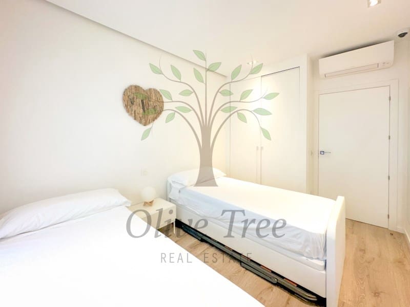 2 Zimmer Apartment zu vermieten in Sant Antoni de Portmany mit Garage - 4.000 € (Ref: 9543457)