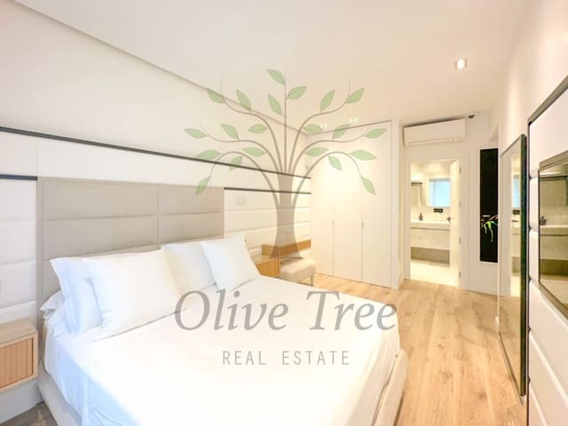 2 Zimmer Apartment zu vermieten in Sant Antoni de Portmany mit Garage - 4.000 € (Ref: 9543457)