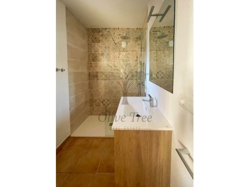 1 bedroom Studio for rent in Sant Joan de Labritja with garage - € 2,100 (Ref: 9547916)