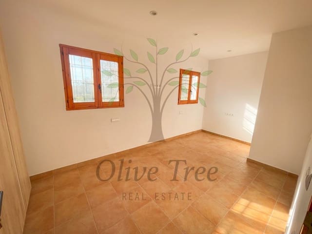 Studio de 1 chambre à louer à Sant Joan de Labritja avec garage - 2 100 € (Ref: 9547916)