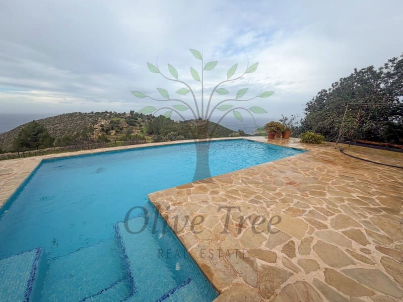 6 slaapkamer Finca/Landhuis te huur in Sant Llorenc de Balafia met zwembad garage - € 9.000 (Ref: 9547917)