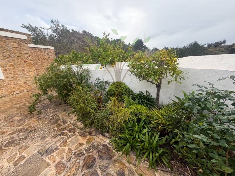 6 slaapkamer Finca/Landhuis te huur in Sant Llorenc de Balafia met zwembad garage - € 9.000 (Ref: 9547917)