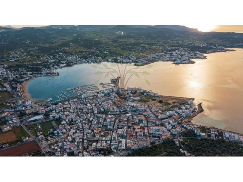 2 Zimmer Apartment zu vermieten in Sant Antoni de Portmany - 2.650 € (Ref: 9591422)