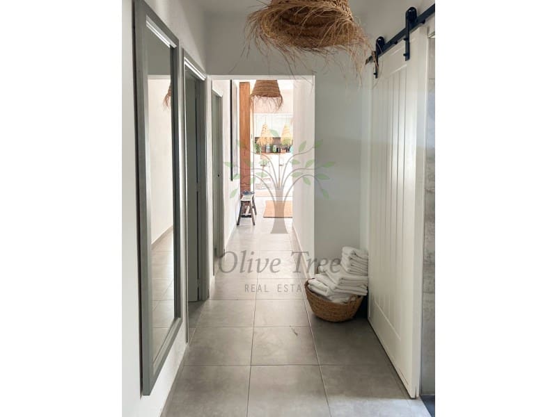 Chalet de 5 habitaciones en Port des Torrent en alquiler con piscina garaje - 5.250 € (Ref: 9630199)