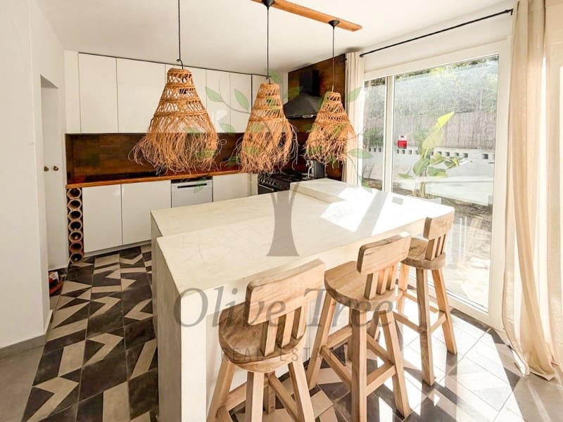 Chalet de 5 habitaciones en Port des Torrent en alquiler con piscina garaje - 5.250 € (Ref: 9630199)