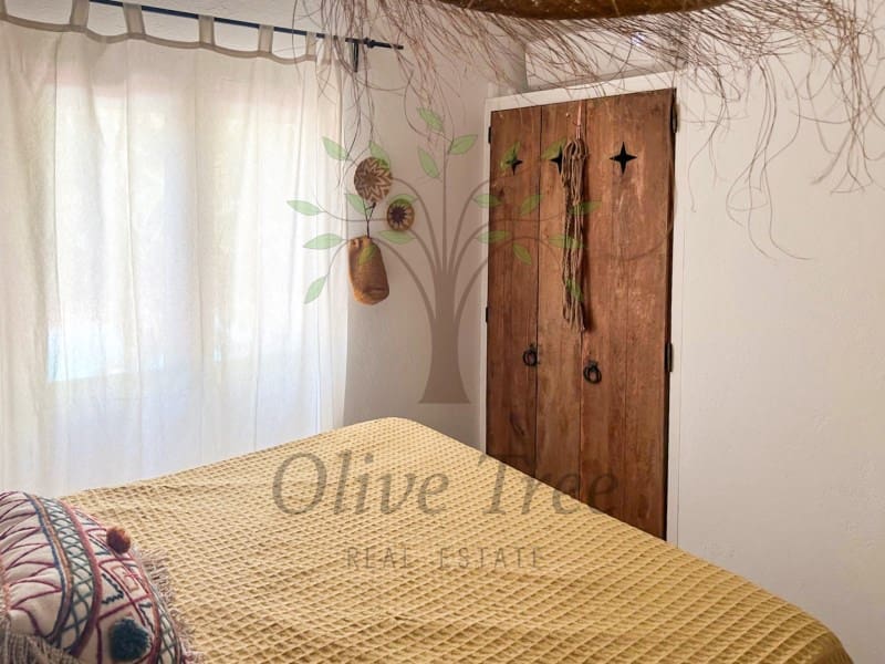 Chalet de 5 habitaciones en Port des Torrent en alquiler con piscina garaje - 5.250 € (Ref: 9630199)