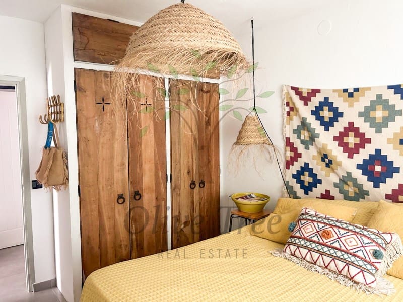 Chalet de 5 habitaciones en Port des Torrent en alquiler con piscina garaje - 5.250 € (Ref: 9630199)