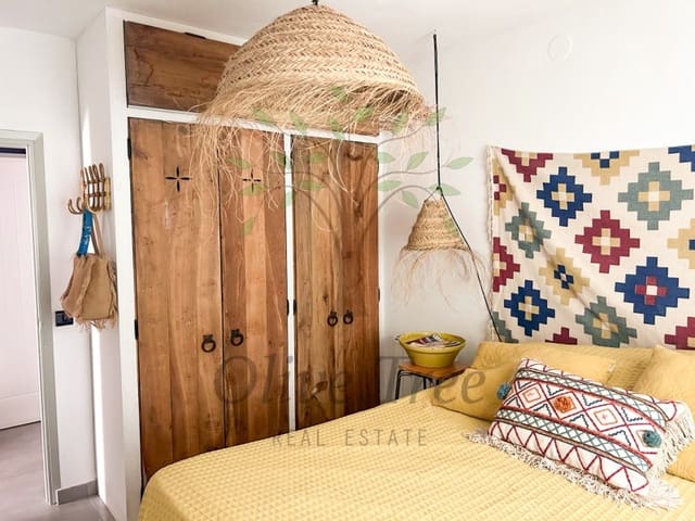 Chalet de 5 habitaciones en Port des Torrent, San Jose / Sant Josep de Sa Talaia en alquiler con piscina garaje - 5.250 € (Ref: 9630199)