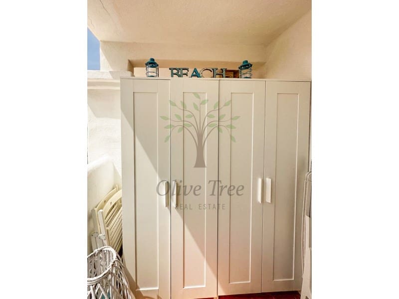 2 soverom Leilighet til leie i Cala Tarida - € 3 000 (Ref: 9674097)