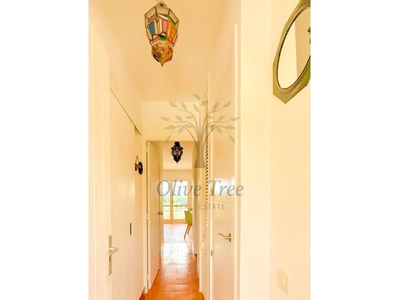 2 soverom Leilighet til leie i Cala Tarida - € 3 000 (Ref: 9674097)