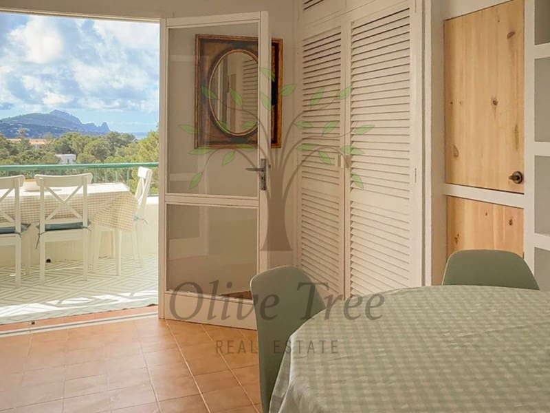 2 soverom Leilighet til leie i Cala Tarida - € 3 000 (Ref: 9674097)