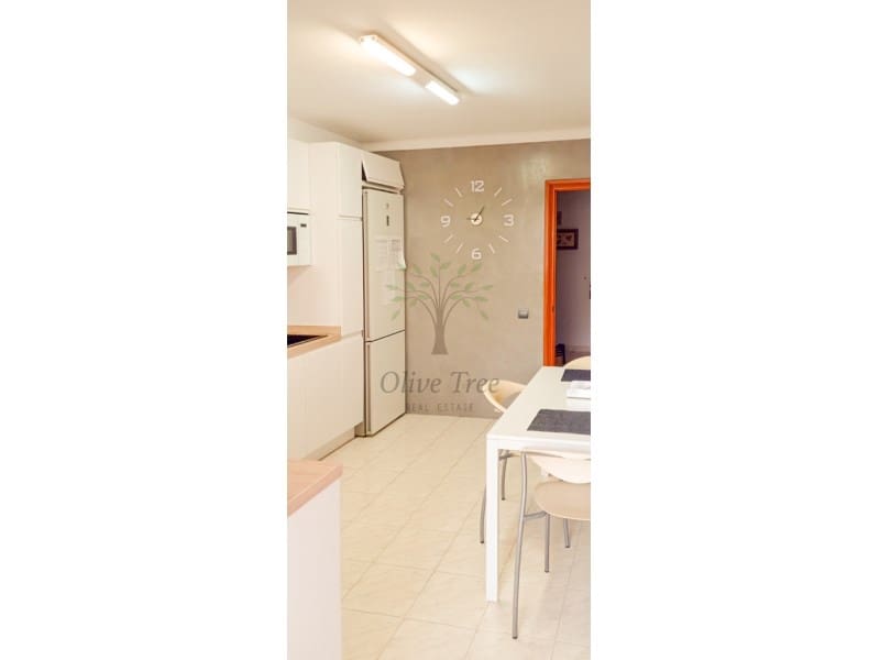 3 bedroom Flat for rent in Ibiza / Eivissa town - € 3,800 (Ref: 9674098)