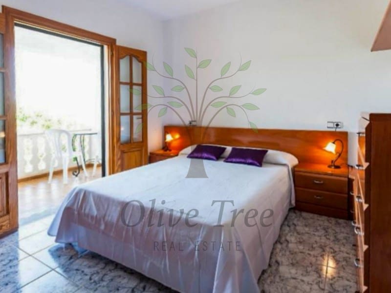 4 soverom Kjedet enebolig til leie i Sant Antoni de Portmany - € 4 800 (Ref: 9719821)