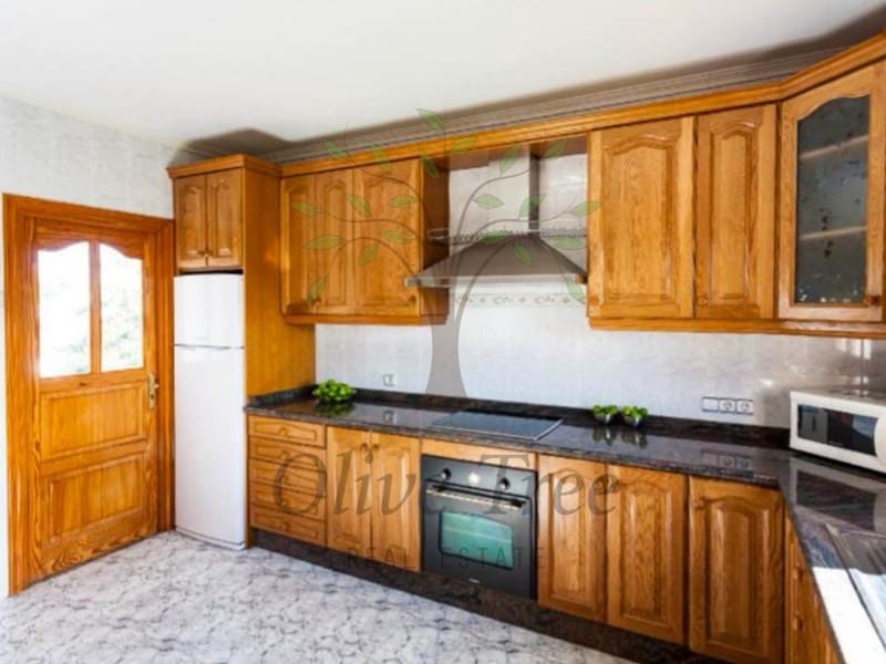 4 soverom Kjedet enebolig til leie i Sant Antoni de Portmany - € 4 800 (Ref: 9719821)