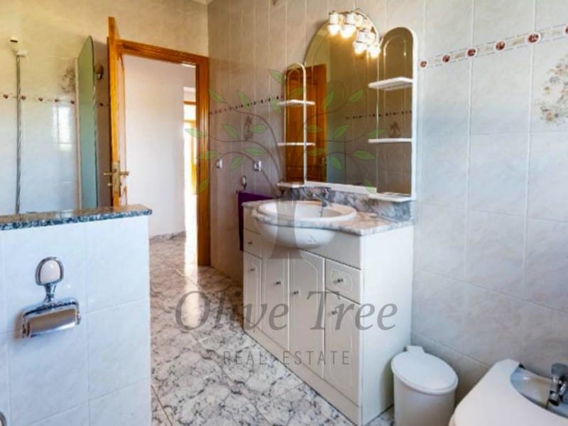 4 soverom Kjedet enebolig til leie i Sant Antoni de Portmany - € 4 800 (Ref: 9719821)