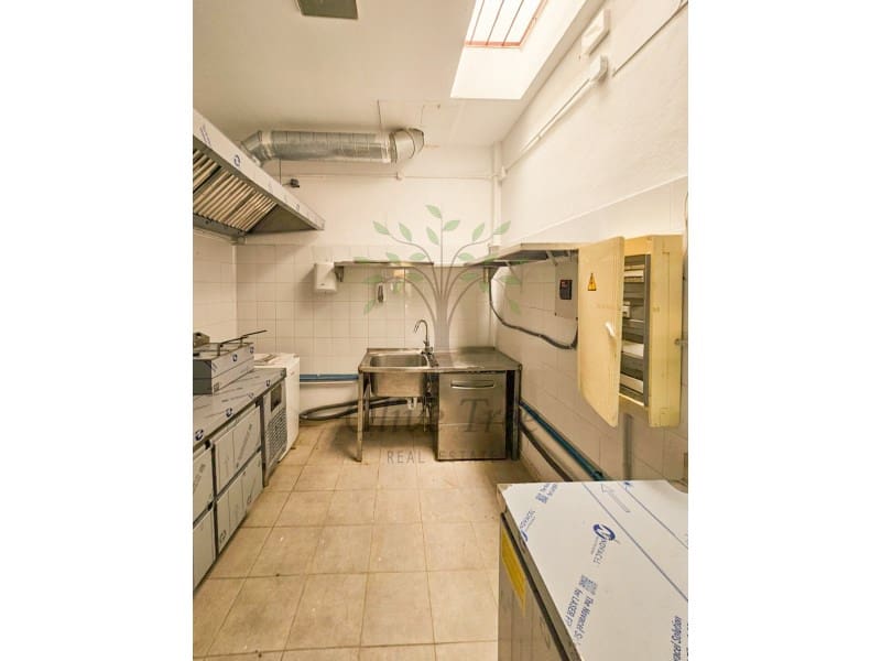 Restaurante/Bar para arrendar em Ibiza / Eivissa cidade - 2 050 € (Ref: 9797005)