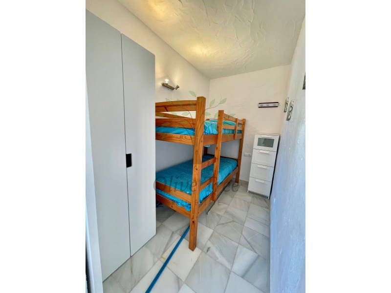 2 soverom Leilighet til leie i Cala Vadella - € 1 900 (Ref: 9806395)