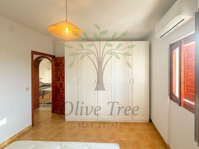 2 sypialnia Willa do wynajęcia w Nuestra Señora de Jesus, Santa Eulalia / Santa Eularia z garażem - 4 000 € (Ref: 9808097)