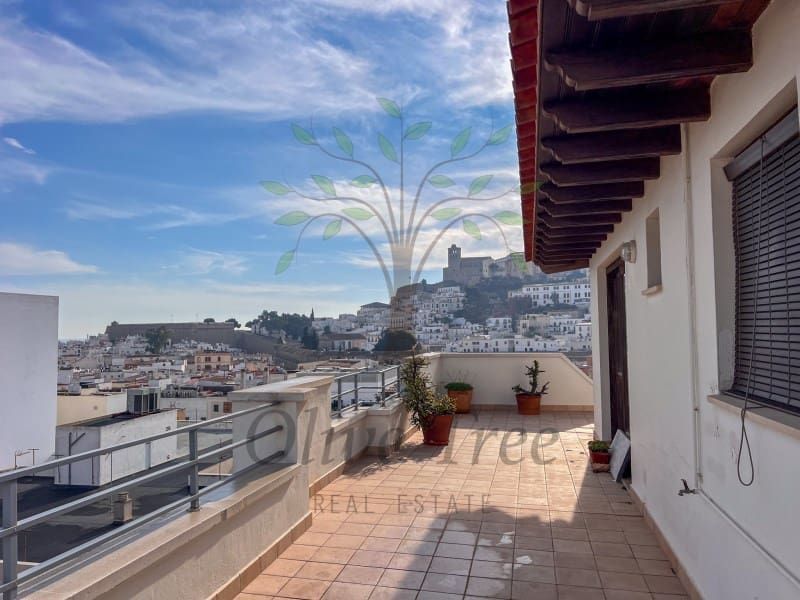 Apartamento de 5 habitaciones en Ibiza / Eivissa ciudad en venta - 1.630.000 € (Ref: 9833787)