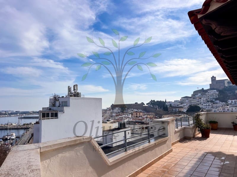 Apartamento de 5 habitaciones en Ibiza / Eivissa ciudad en venta - 1.630.000 € (Ref: 9833787)