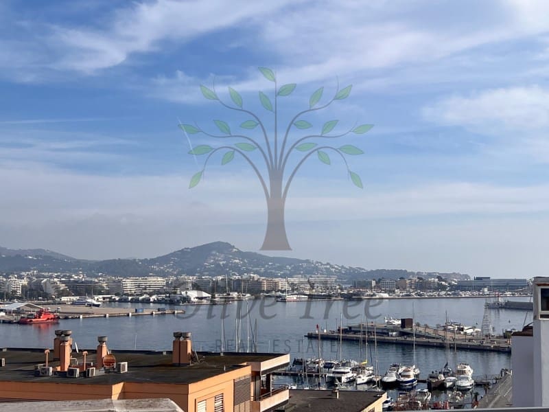 Apartamento de 5 habitaciones en Ibiza / Eivissa ciudad en venta - 1.630.000 € (Ref: 9833787)