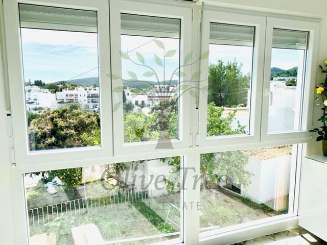 3 soveværelse Byhus til leje i San Jose / Sant Josep de Sa Talaia - € 3.800 (Ref: 9855355)