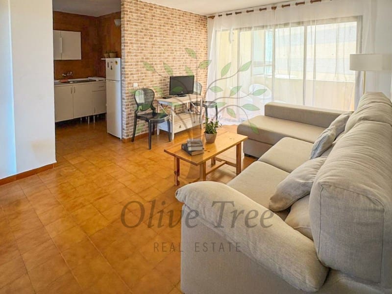 1 bedroom Apartment for rent in Playa d'en Bossa - € 2,200 (Ref: 9876004)