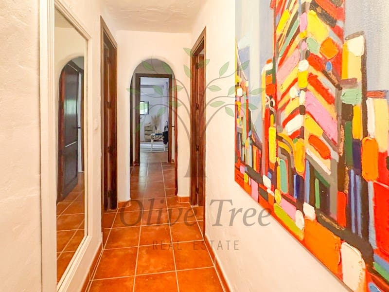 4 bedroom Finca/Country House for rent in Port des Torrent with pool garage - € 12,000 (Ref: 9899401)