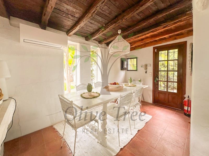 4 bedroom Finca/Country House for rent in Port des Torrent with pool garage - € 12,000 (Ref: 9899401)