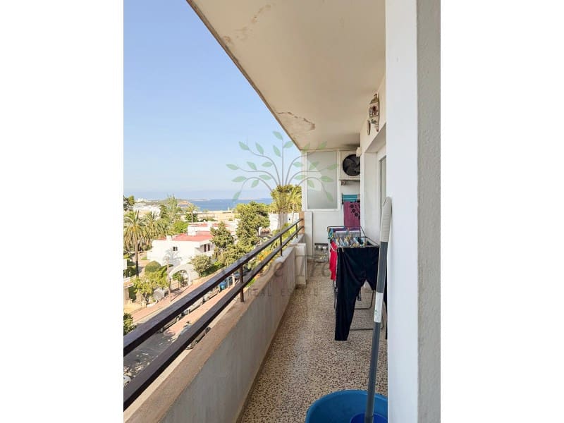 3 bedroom Apartment for sale in La Siesta - € 470,000 (Ref: 9933917)